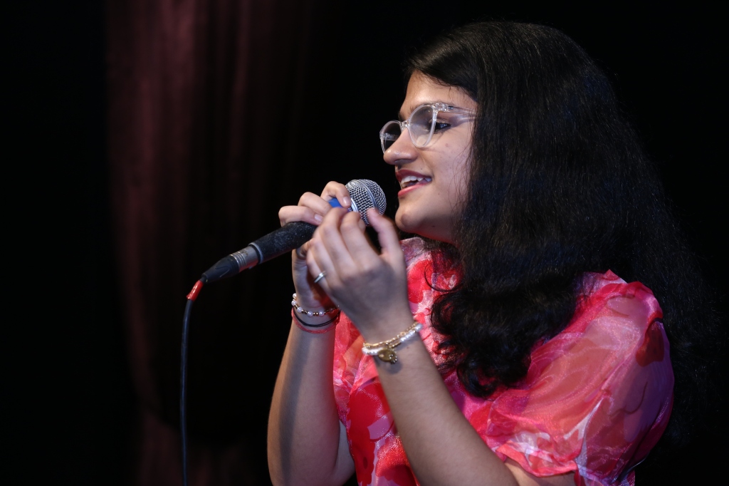 Suchetha Satish : chanter en 140 langues ! (INTERVIEW)